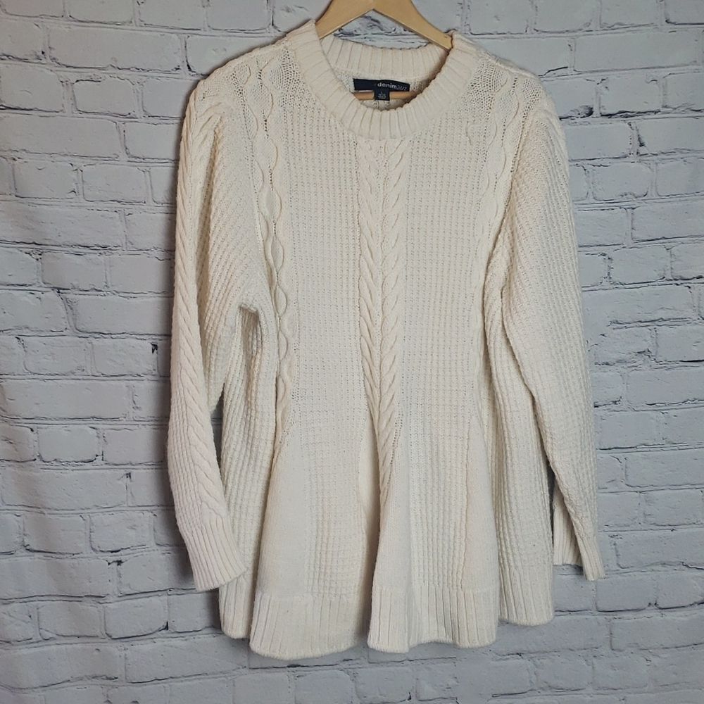 ‎White Sweater by Denim 24/7